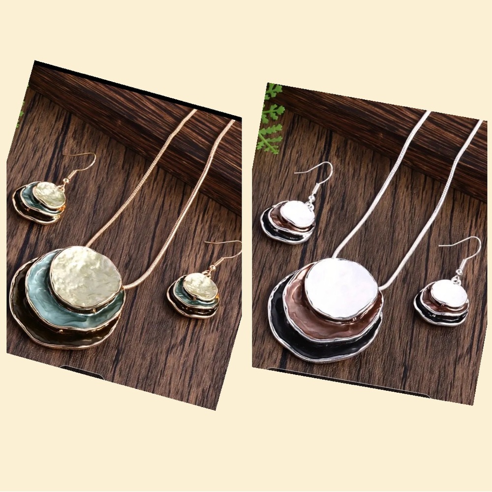 Necklace and earring bundle